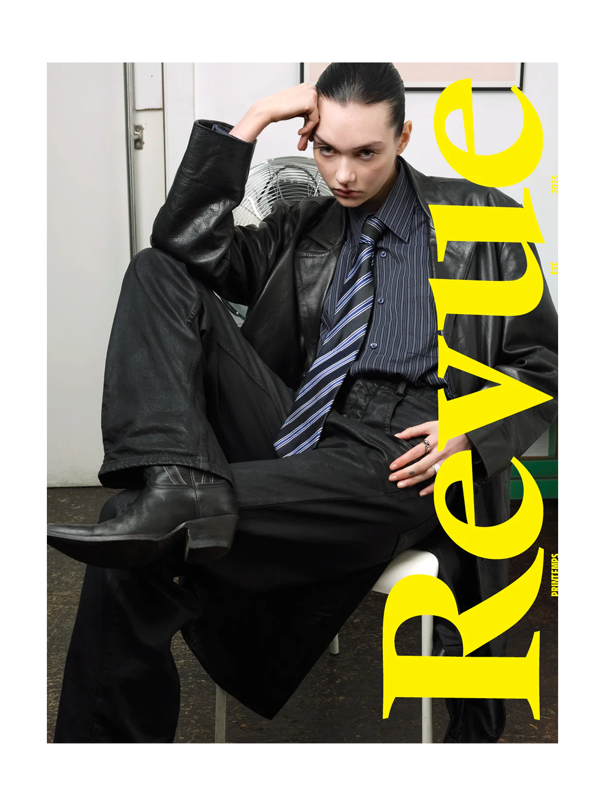 REVUE ISSUE #19